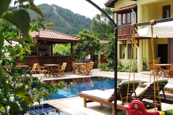 Seasonal outdoor pool, pool umbrellas, sun loungers