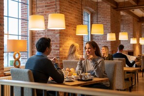 Desayuno buffet incluido todos los días 