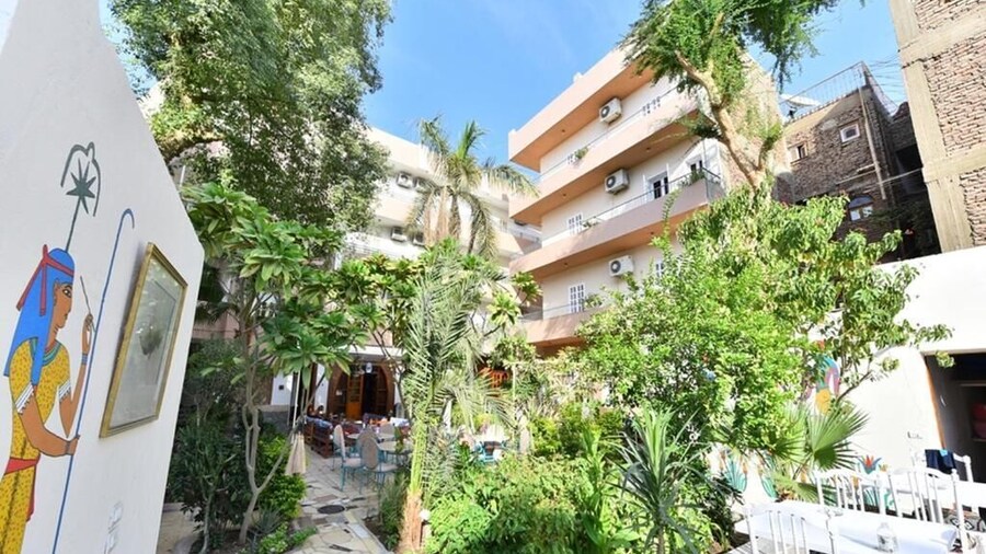 Amon Hotel