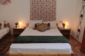 Deluxe Triple Room, Garden View | Premium bedding, desk, rollaway beds, free WiFi