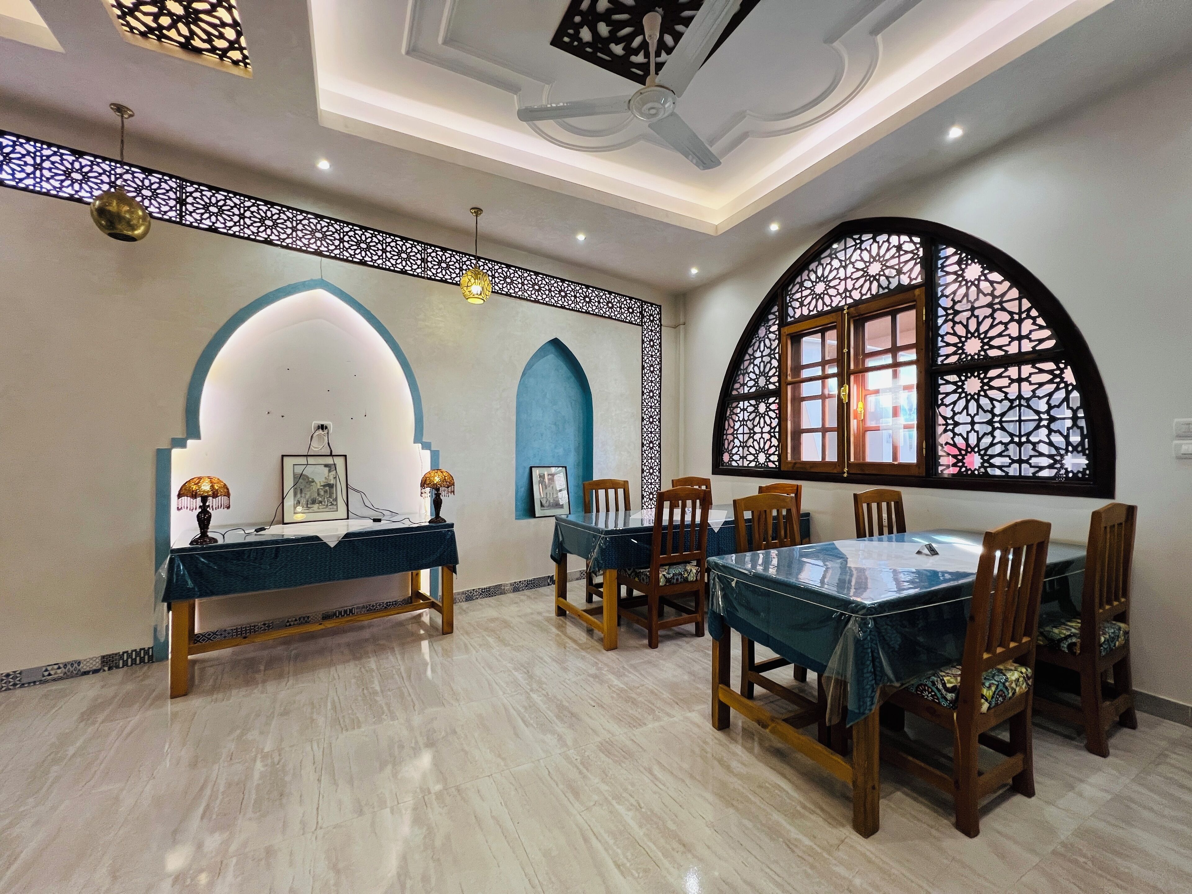 مطعم