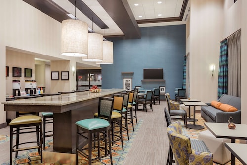 Hampton Inn & Suites West Des Moines/SW Mall Area