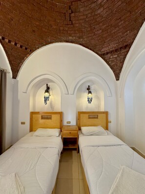 Standard Double or Twin Room, Garden View | Desk, blackout drapes, free cribs/infant beds, free WiFi - Hotel Sheherazade (Luxor)