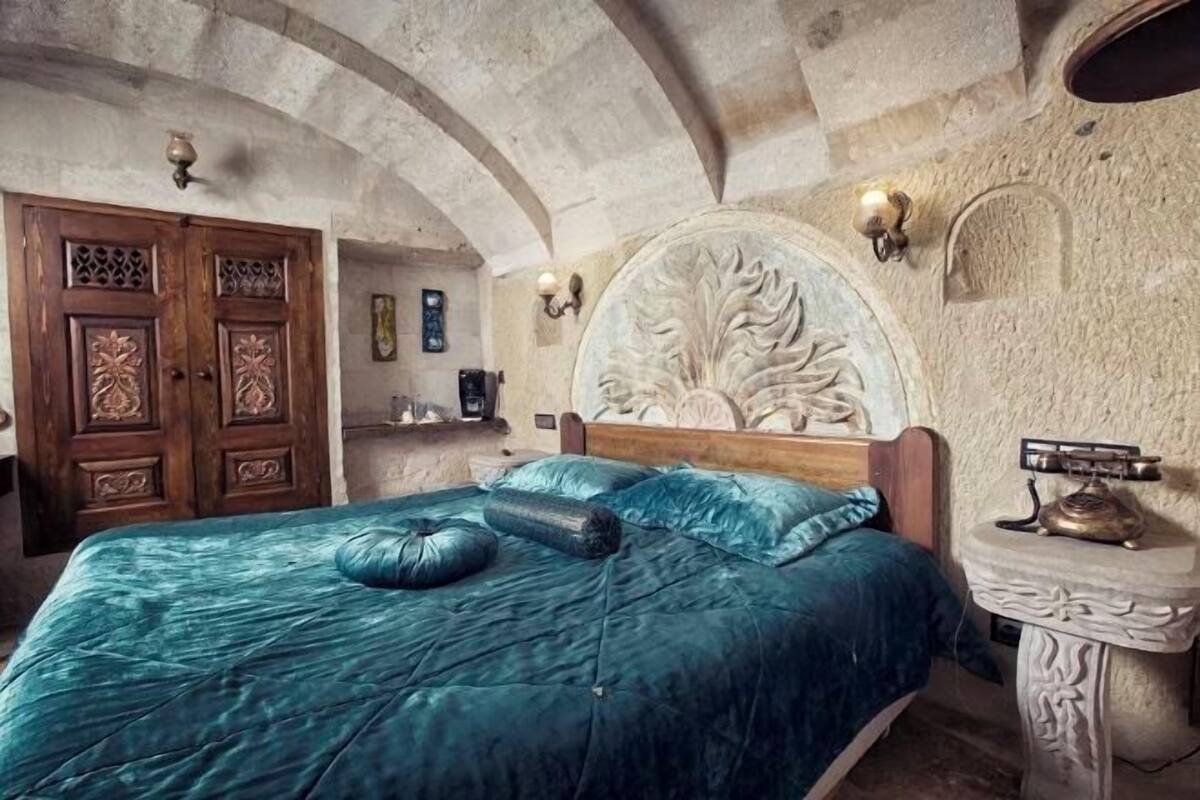 Premium bedding, minibar, in-room safe, individually decorated