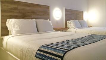 Iron/ironing board, free WiFi, bed sheets