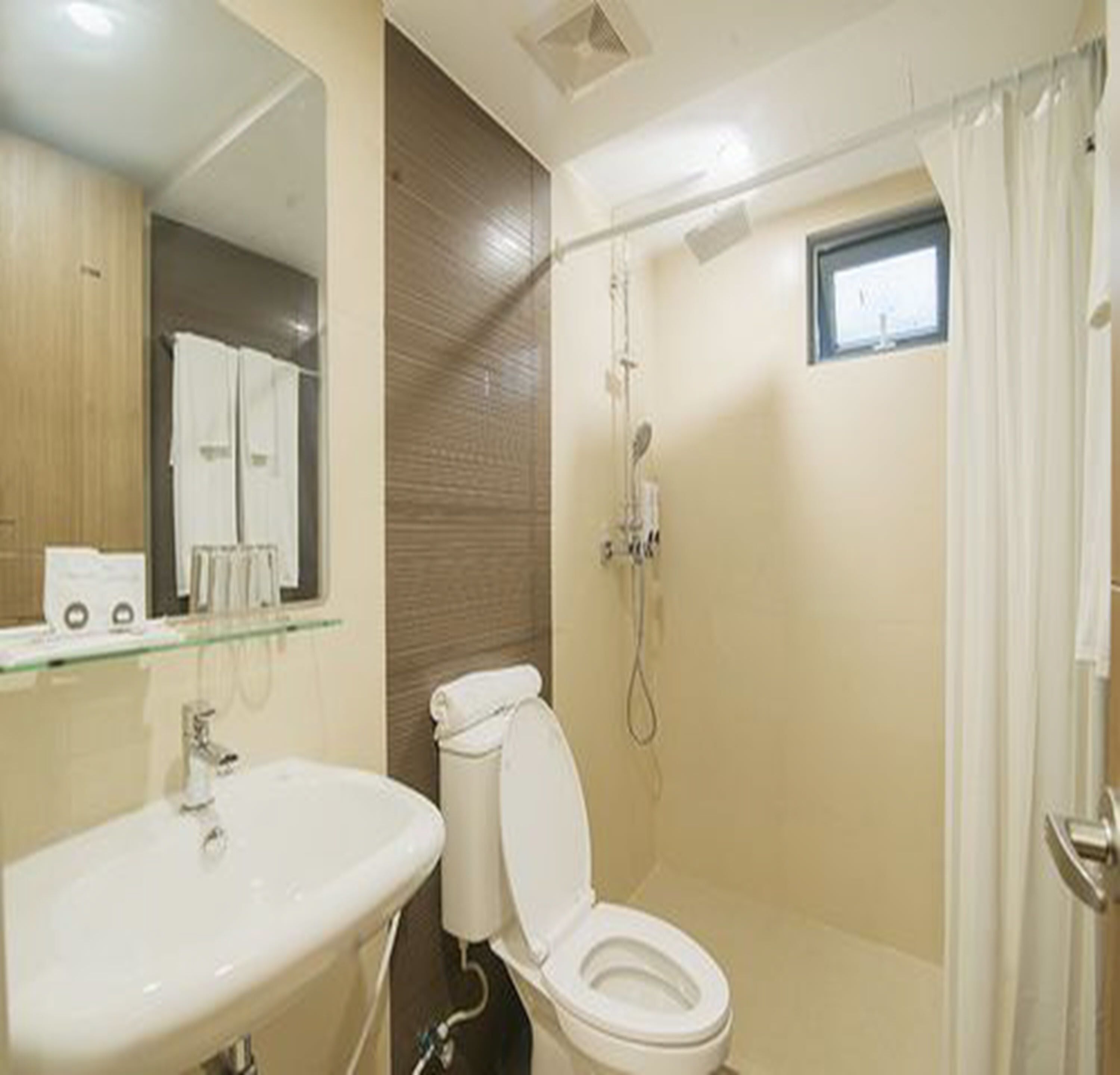 super standard room | bathroom | shower, rainfall showerhead, free toiletries, hair dryer