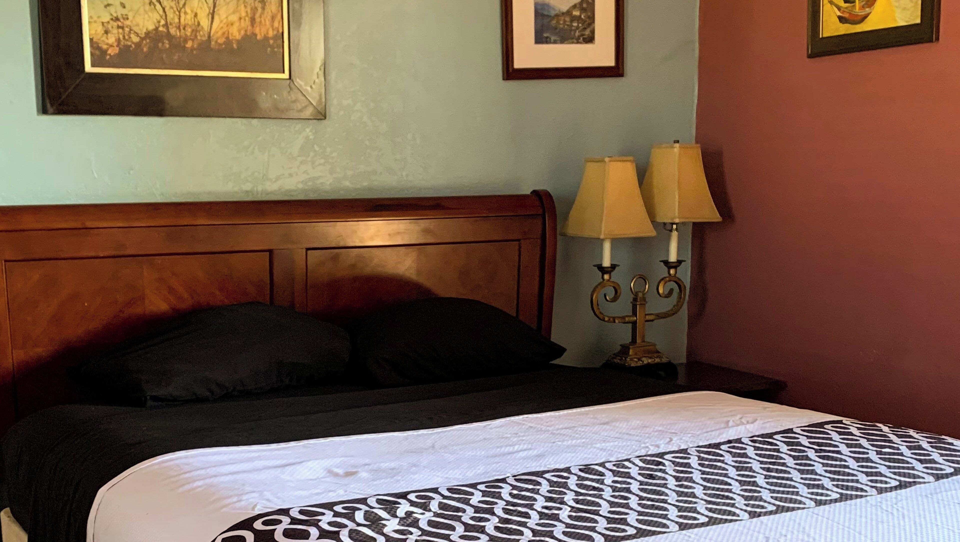 Suite, 2 Double Beds, Non Smoking, Refrigerator & Microwave | Free WiFi, bed sheets