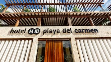 Entrada de la propiedad