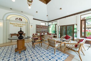 Lobby - Bagan Thande Hotel (Nyaung-U)