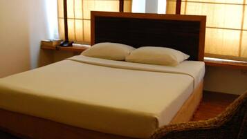 Minibar, rollaway beds, bed sheets