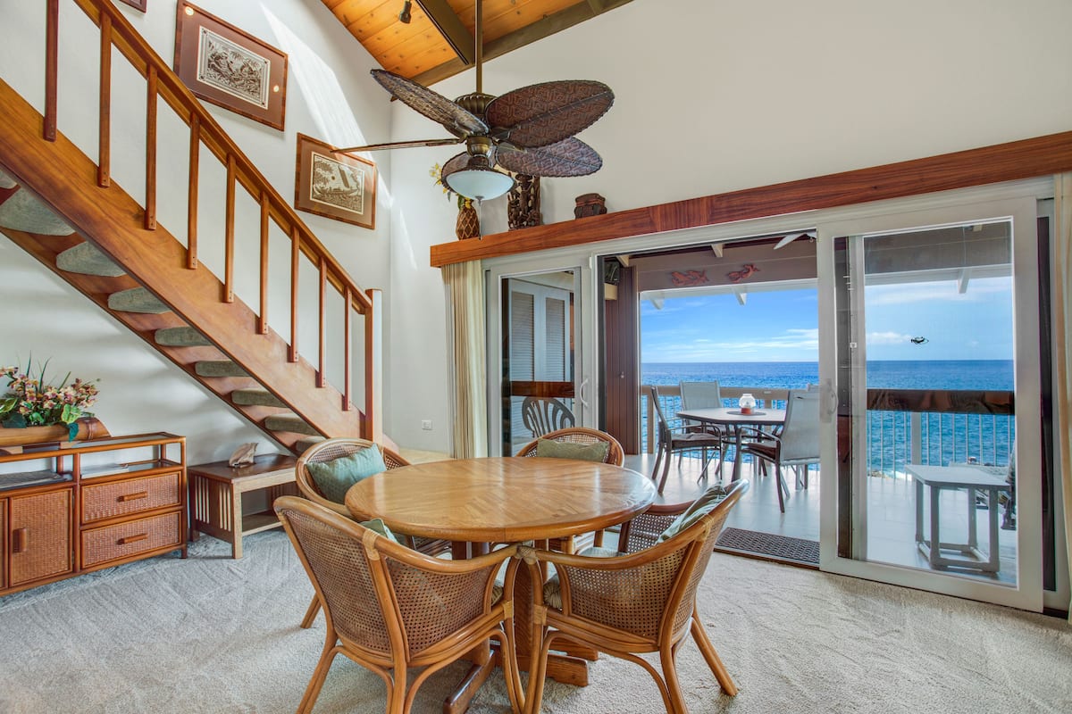 2 Bedroom Oceanfront with Loft | Living room | TV