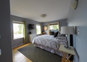 1 habitación, escritorio, tabla de planchar con plancha y wifi gratis 
