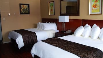 Double Room, Non Smoking, Kitchenette | Egyptian cotton sheets, premium bedding, pillowtop beds, in-room safe