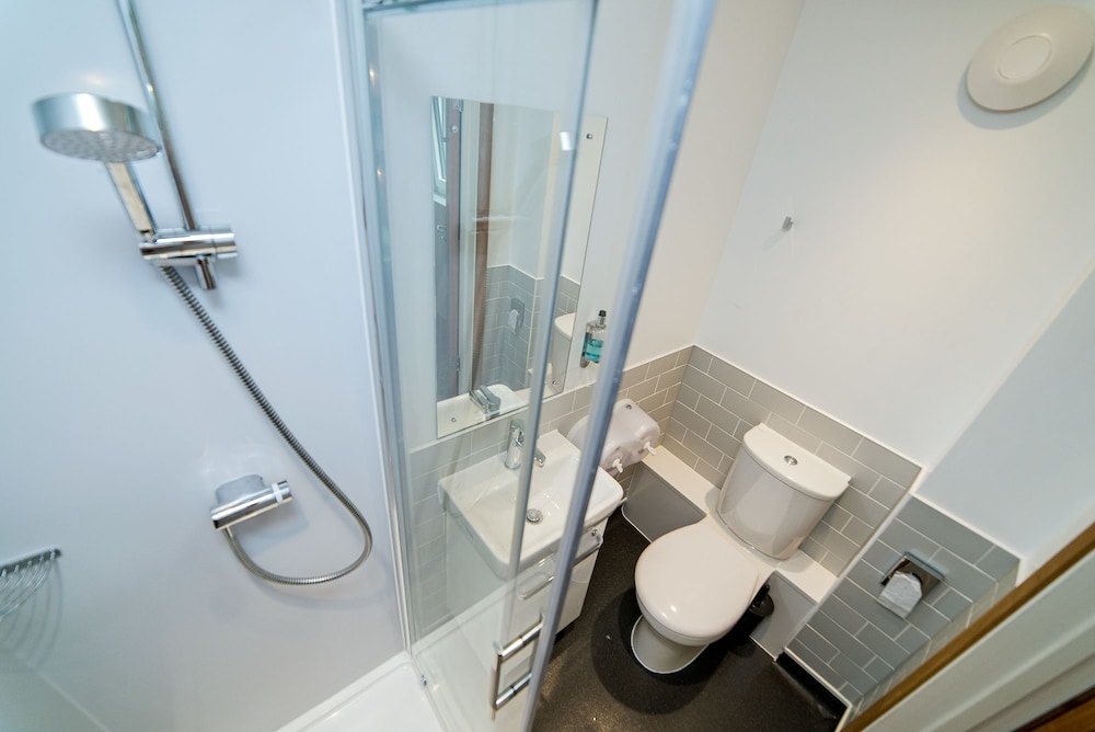 YHA Bath Hostel by null