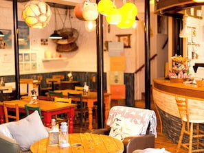 Dining - YHA Boggle Hole - Hostel (Whitby)