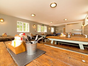 Dining - YHA Boggle Hole - Hostel (Whitby)