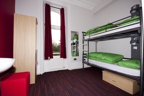 Bed sheets - YHA Castleton Losehill Hall - Hostel (Hope Valley)