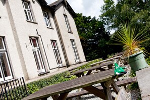 Aire de pique-nique/barbecue