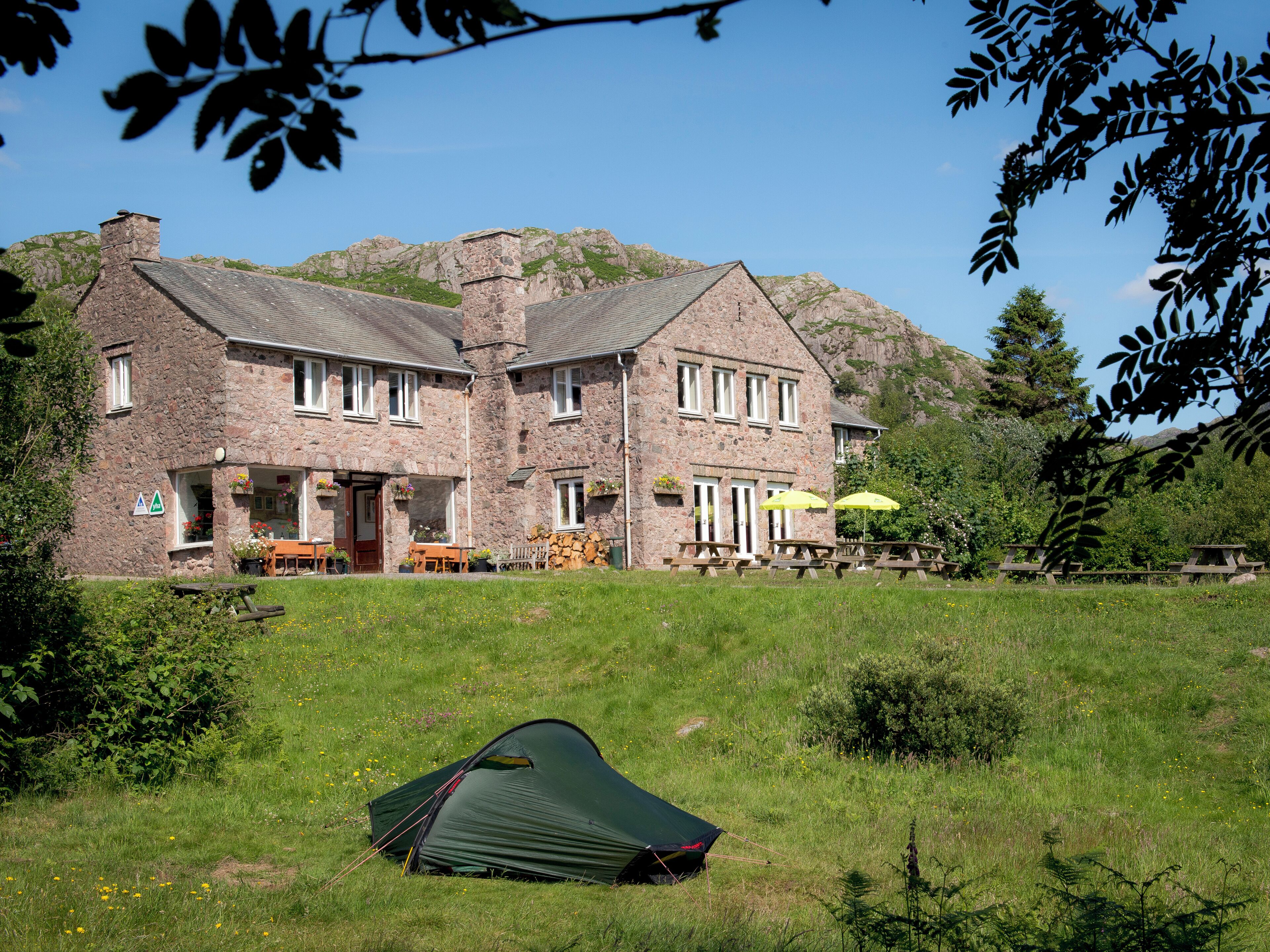 واجهة المنشأة