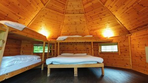 Bed sheets - YHA Hawkshead - Hostel (Ambleside)