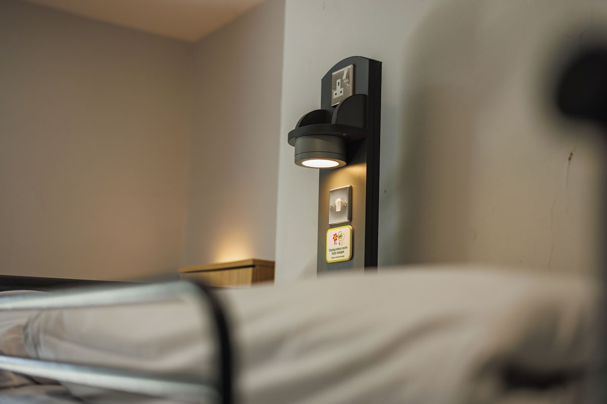 Iron/ironing board (on request), bed sheets