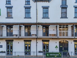 Front of property - YHA Keswick - Hostel (Keswick)