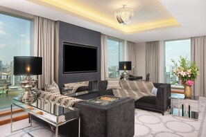 Premium bedding, minibar, in-room safe, desk - InterContinental London - The O2 by IHG (London)