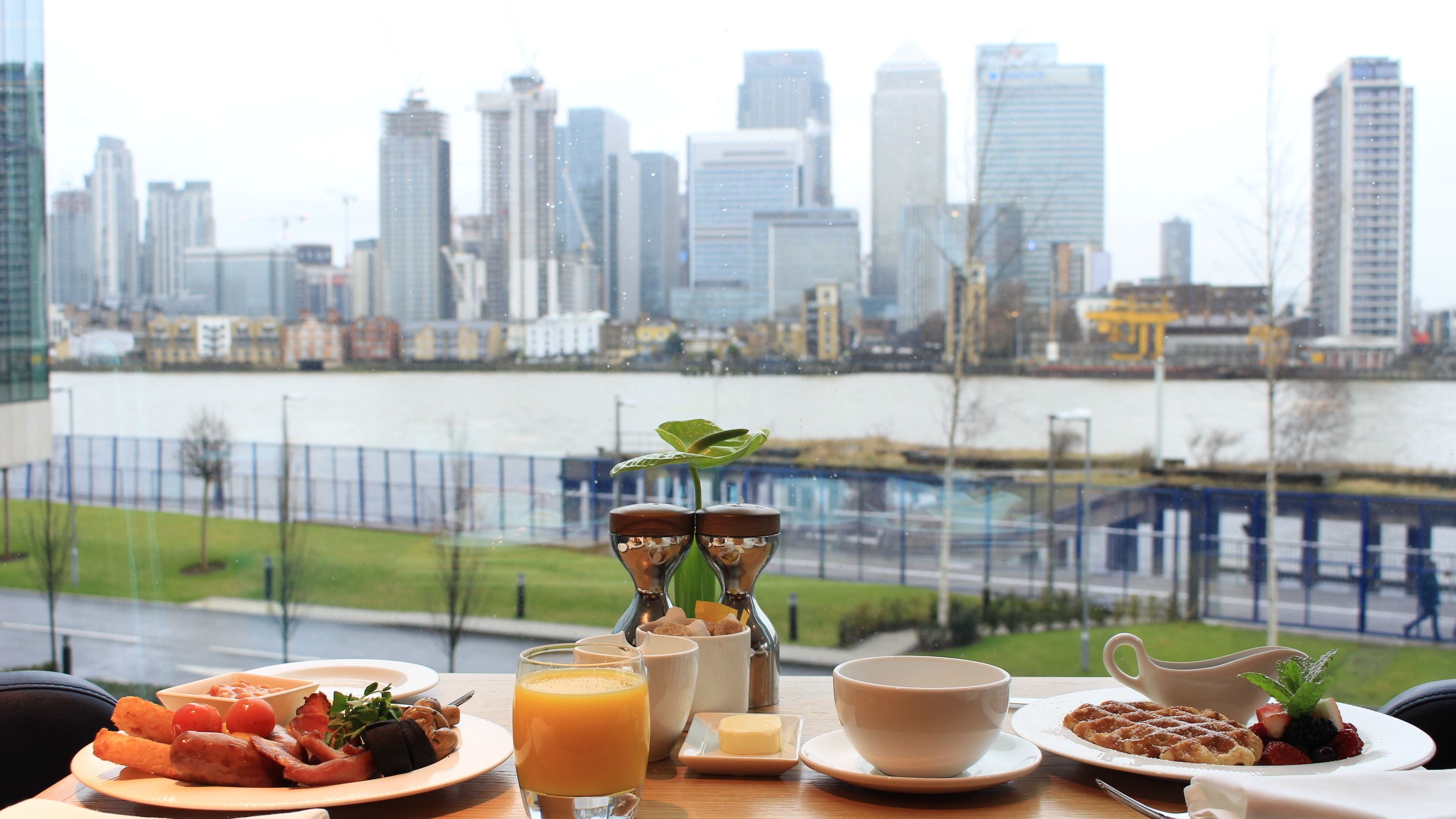 daily english breakfast for a fee