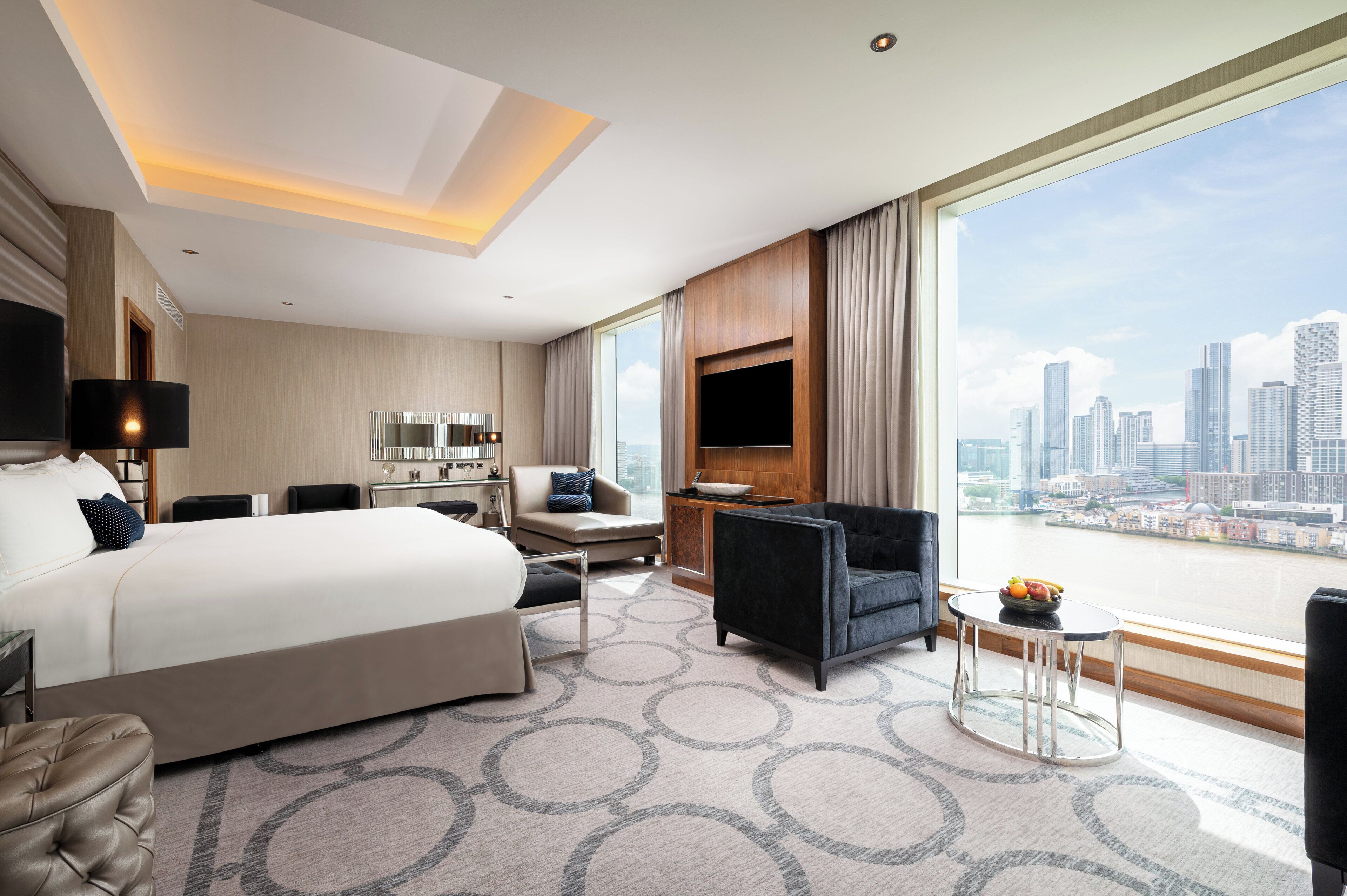 presidential suite | 1 bedroom, premium bedding, minibar, in-room safe