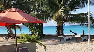Deluxe Chalet, 1 Bedroom, Private Pool, Beach View | Private pool
