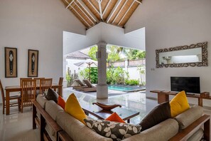 Living area - The Beach House Resort (Gili Trawangan)