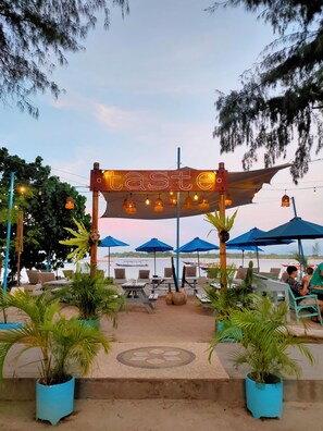 Exterior - Bale Sampan Bungalows (Gili Trawangan)