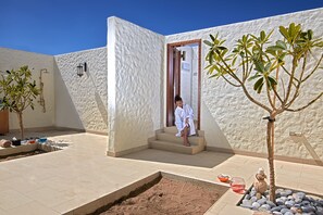 Treatment room - Dunes by Al Nahda (Barka)