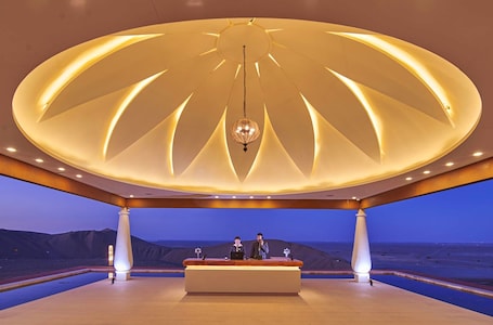 Reception. Dunes by Al Nahda