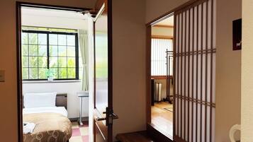 Desk, blackout drapes, iron/ironing board, free WiFi
