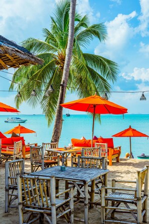Beach bar
