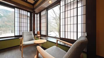 传统客房, 无烟房, 私人浴室 (Japanese Style, with Open Air Bath) | 1 多间卧室、客房内保险箱、特色装修、免费 WiFi