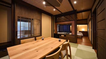 Habitación de lujo (Open Air Bath) | 1 habitación y caja de seguridad en la habitación