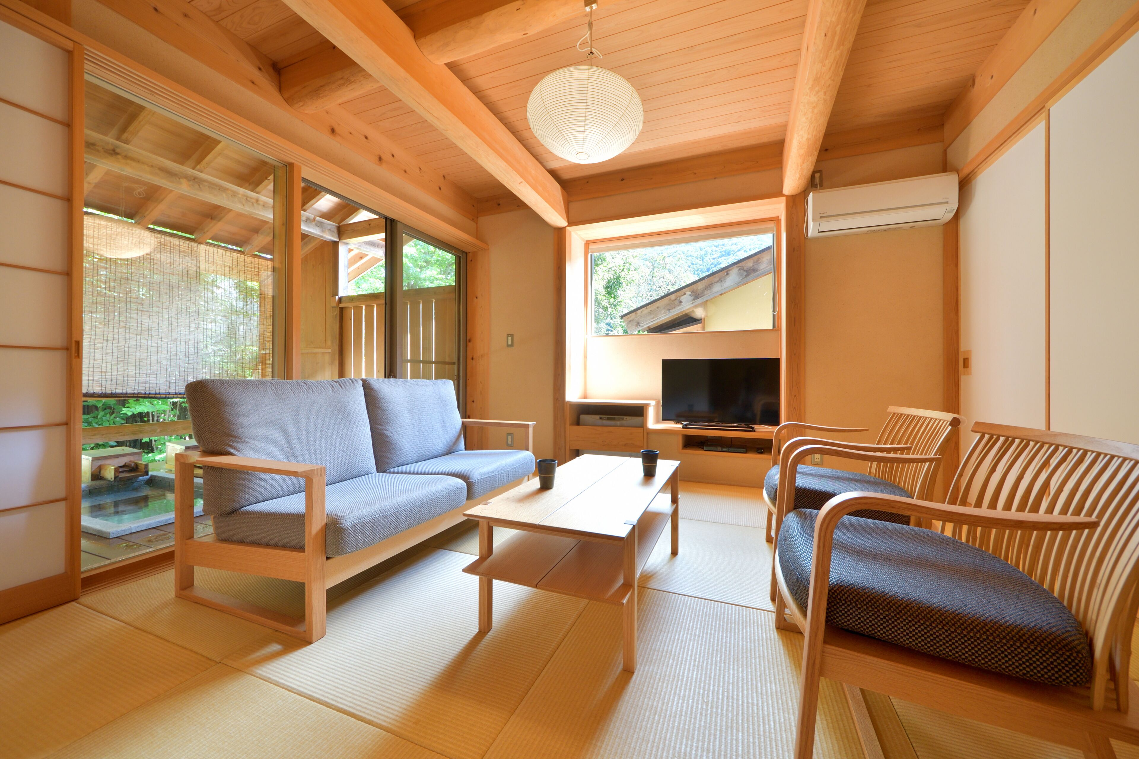 Economy-rum - 2 sovrum - icke-rökare - privat badrum (Rindou with Open Air Bath) | Värdeförvaringsskåp på rummet, individuell inredning och gratis wi-fi