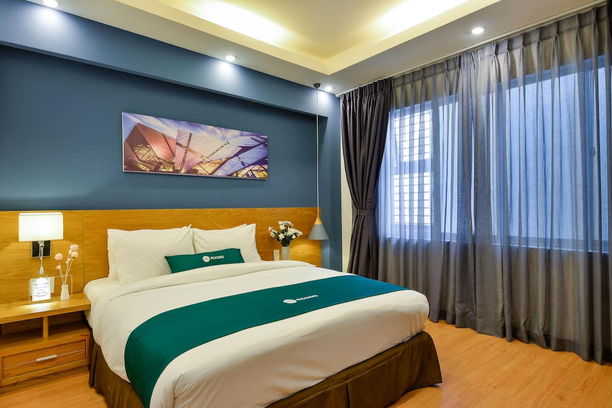 Superior tweepersoonskamer | Luxe beddengoed, een bureau, gratis wifi, beddengoed