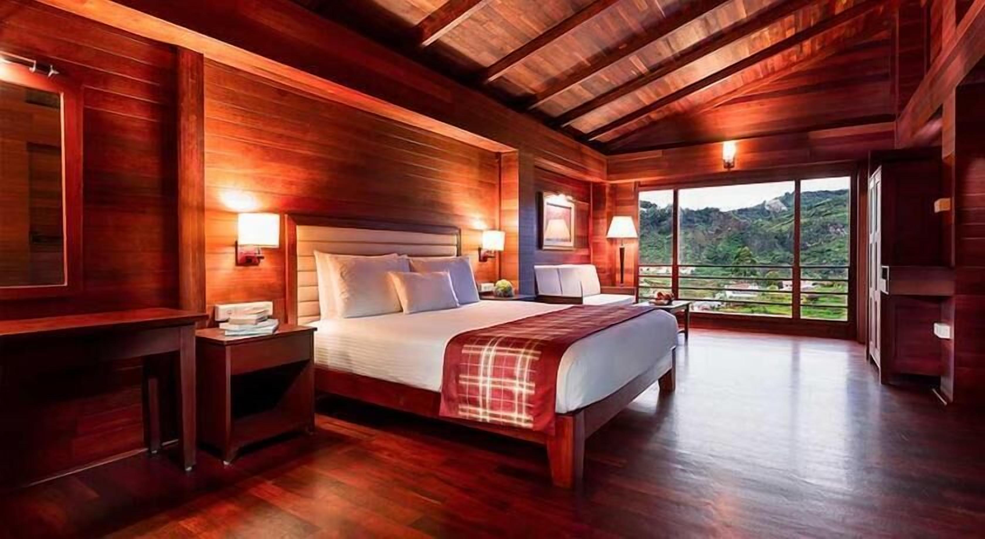 1 bedroom, minibar, in-room safe, desk