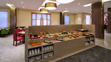 Daily buffet breakfast (INR 450 per person)