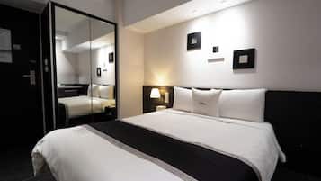 Desk, free WiFi, bed sheets