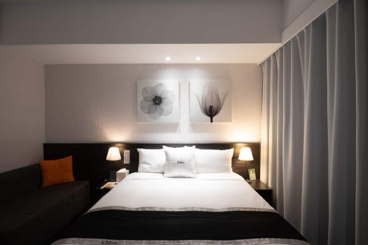 Habitación superior | Escritorio, wifi gratis y ropa de cama