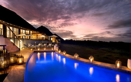 3 piscinas al aire libre