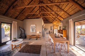 Family Suite, 2 Bedrooms | Living area