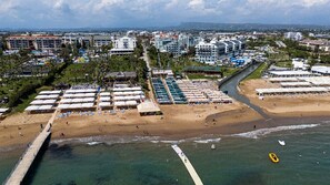 Playa privada en los alrededores, sillas reclinables de playa