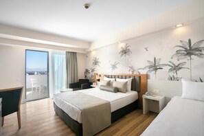 Free minibar, in-room safe, desk, WiFi