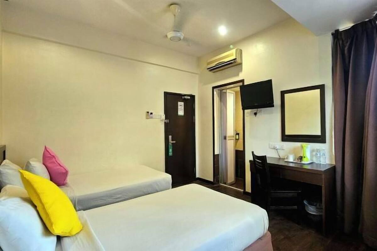 In-room safe, desk, iron/ironing board, free WiFi
