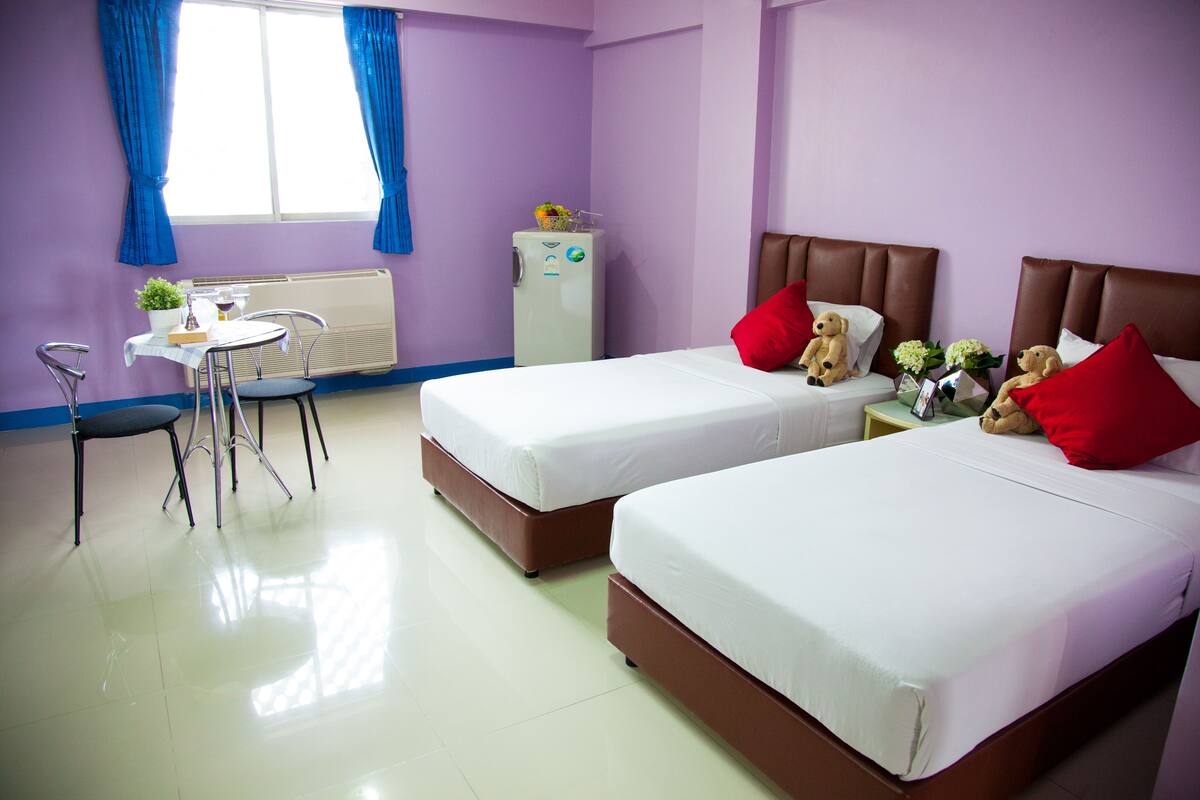 Deluxe Twin Room | 미니바, 책상, 암막 커튼, 무료 WiFi